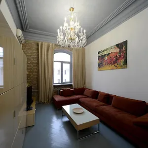 Апартаменты Artol Gorodetskogo, Киев
